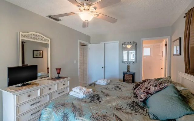 photo 5 of Shore Haven Unit 5A - Two Bedroom Condo