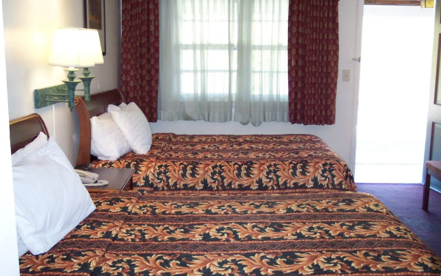 photo 5 of Shore Hills Motel