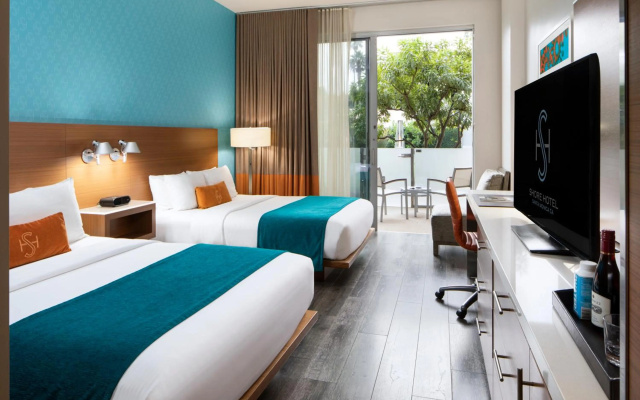 photo 5 of Shore Hotel