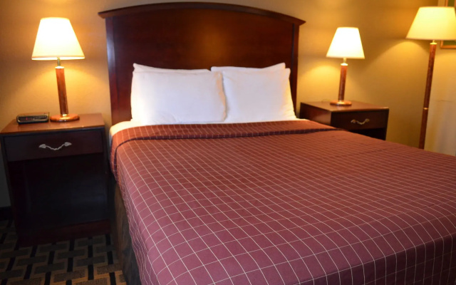 photo 4 of Quality Inn Detroit Downtown