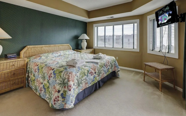 photo 5 of Shorewood 433 by RedAwning