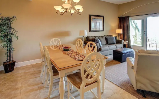 photo 5 of Shorewood 536 by RedAwning