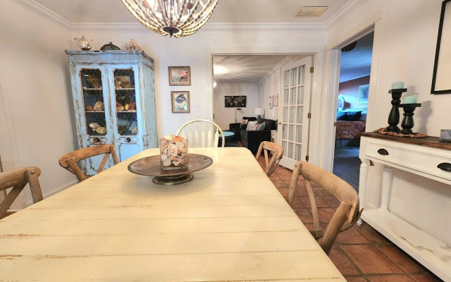 photo 3 of Short Drive To Beaches 3 Bedroom Pool Home Sleeps 8 3 Home by Redawning