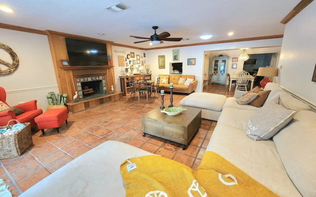 photo 5 of Short Drive To Beaches 3 Bedroom Pool Home Sleeps 8 3 Home by Redawning