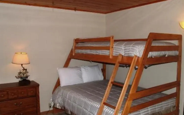 photo 2 of Sierra Getaway by RedAwning