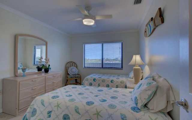 photo 4 of Siesta Dunes on Siesta Key