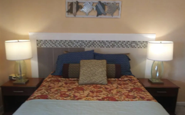 photo 5 of Siesta Motel and Surfside Cabanas