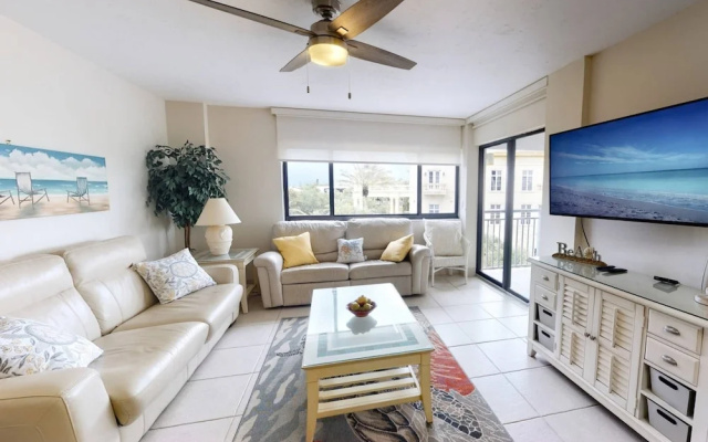 photo 5 of Siesta Sands Beach Resort 4th Floor With Elevator