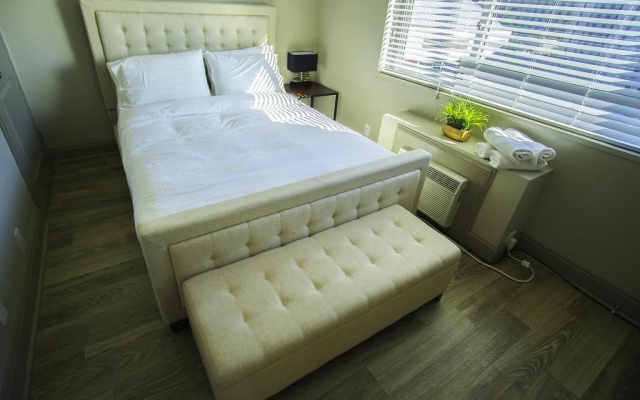 photo 2 of Signature Fifth - by Nashville Vacations