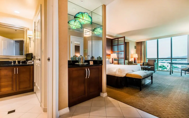 photo 4 of Signature Condos