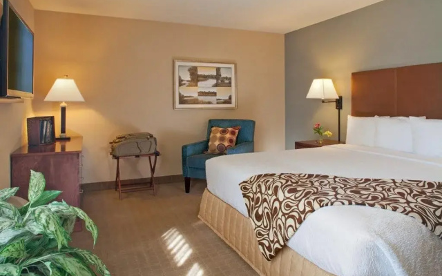 photo 4 of Silver Cloud Inn - Bellevue Downtown