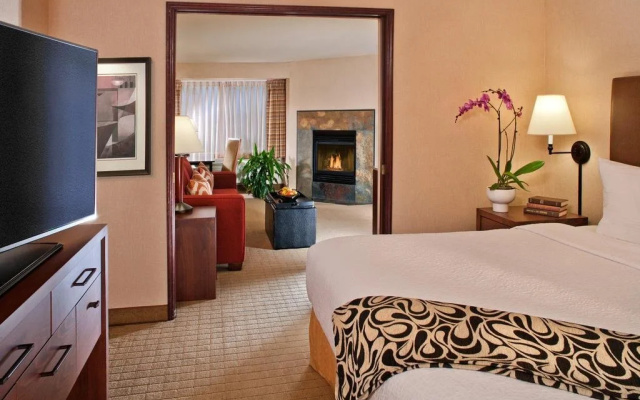 photo 5 of Silver Cloud Inn Redmond