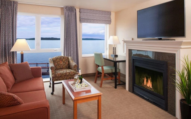 photo 5 of Silver Cloud Inn Tacoma