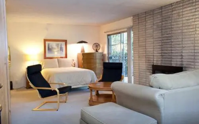 photo 5 of Silver Lake Suite
