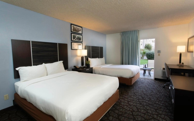 photo 2 of Silver Sevens Hotel and Casino, a Wyndham Garden