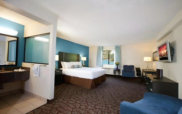 photo 5 of Silver Sevens Hotel and Casino, a Wyndham Garden