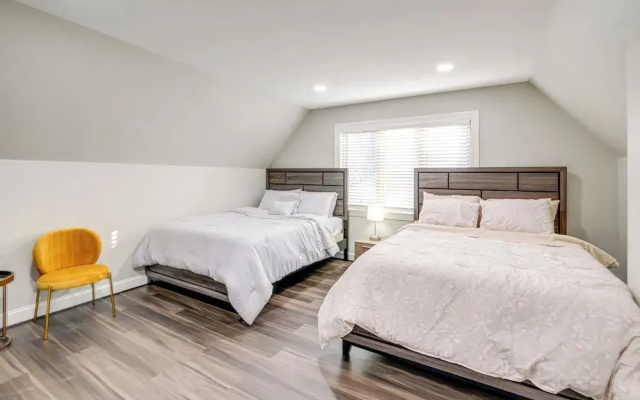 photo 5 of Silver Springs Home: Walk to Downtown!