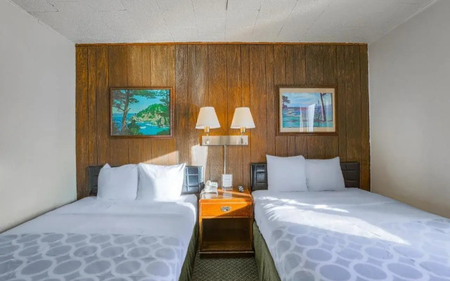 photo 4 of Love Hotels Silver Street By Oyo At Hurley Wi
