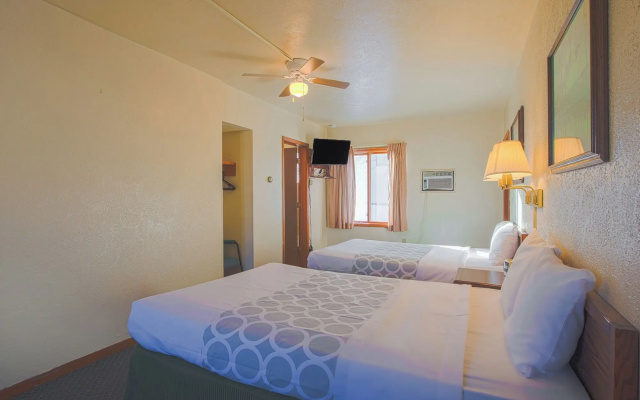 photo 2 of Silver Street Motel by OYO