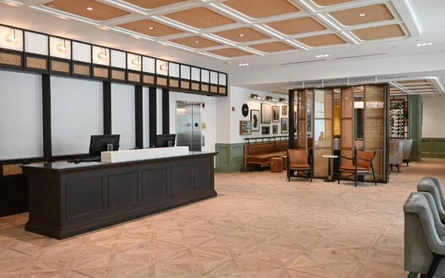 photo 2 of Six South St Hotel