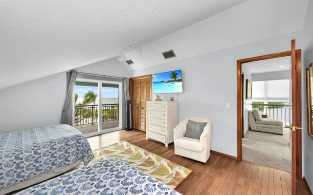 photo 3 of Bay House Retreat managed by Beach Retreats