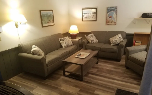 photo 2 of Ski in & out Spruce Glen Townhomes on Great Eastern Trail