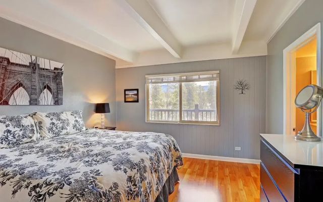 photo 3 of Ski And Racquet Club B106 2 Bedroom Condo by RedAwning