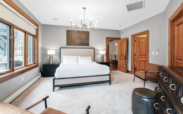 photo 4 of Ski-in Ski-out 1 Br+den In Exclusive Horizon Pass 1 Bedroom Condo by RedAwning