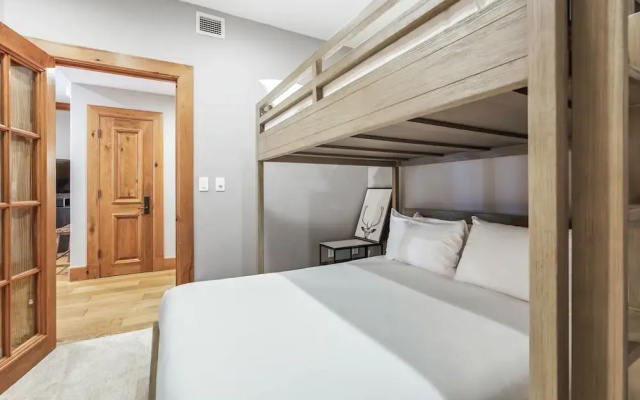 photo 5 of Ski-in Ski-out 1 Br+den In Exclusive Horizon Pass 1 Bedroom Condo by RedAwning
