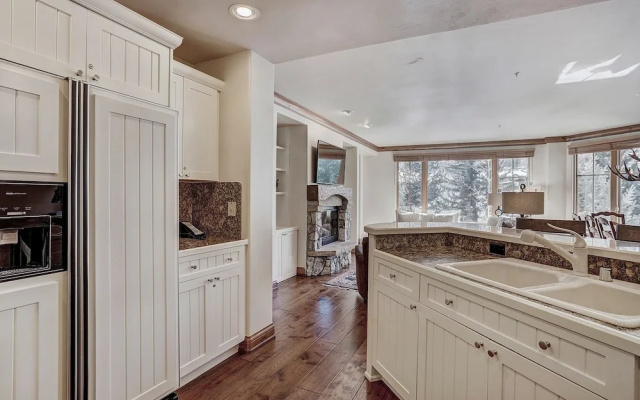 photo 5 of Ski-in/ Ski-out 3br 3.5ba Forest + Mountain Views Sleeps 8 3 Bedroom Condo by RedAwning