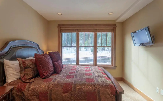 photo 3 of Ski-in/Ski-out Village at Northstar Residence! - 310 Iron Horse South