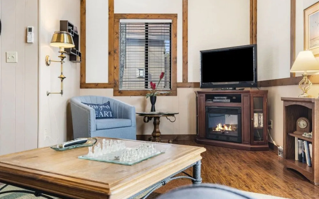 photo 5 of Skipjack Cottage Branson