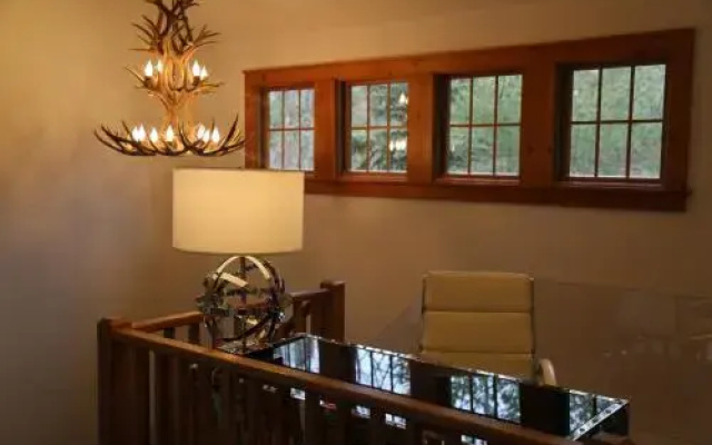 photo 5 of Skiview Pocono Townhouse Rental at Camelback