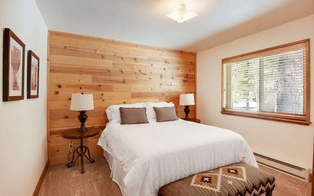 photo 2 of Skiview Vista