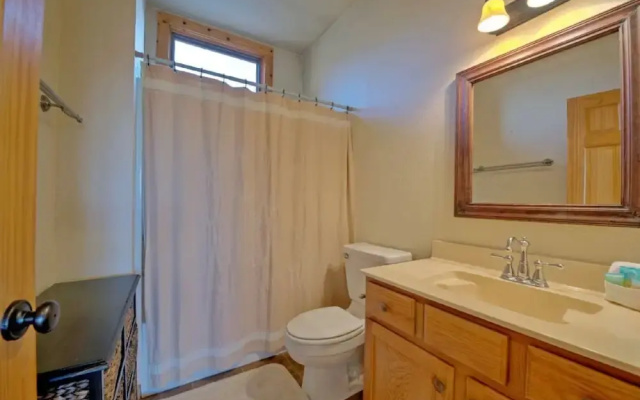 photo 3 of Sky High - 4 Br Cabin