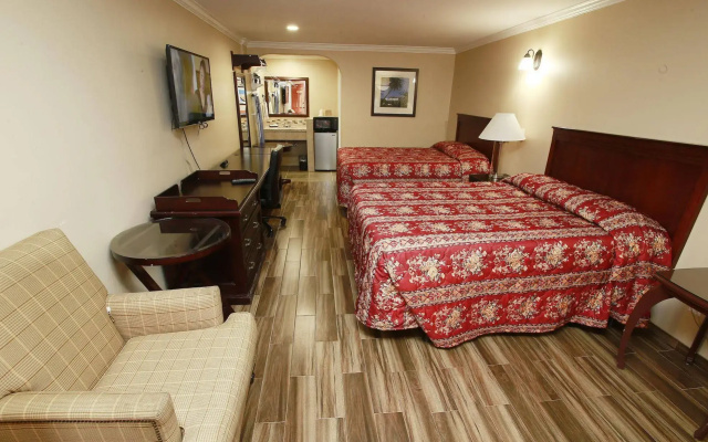 photo 5 of Sky Palm Motel
