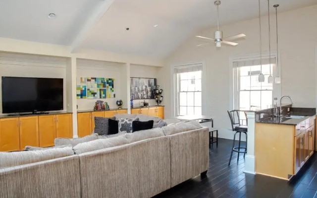 photo 4 of Skylight Studio