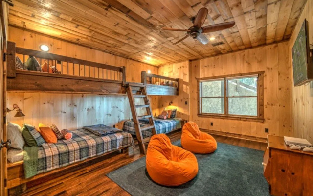 photo 5 of Skyview by Escape to Blue Ridge
