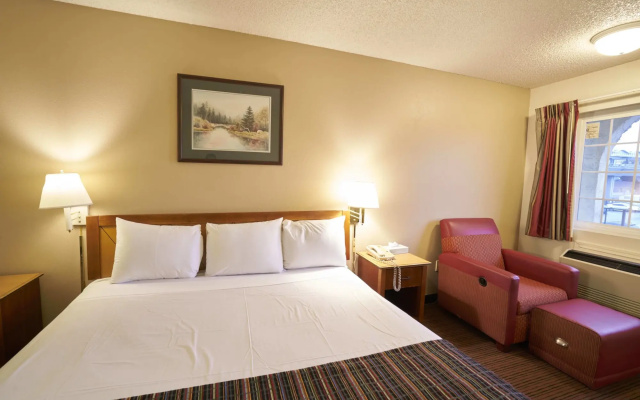 photo 4 of Skyway Inn SeaTac
