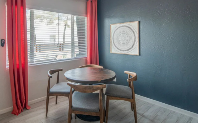 photo 5 of Sleek 3BR Home in Arcadia by WanderJaunt