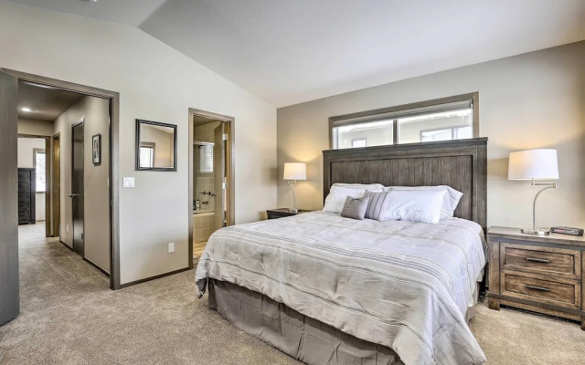 photo 3 of 8 Mi to Copper Mtn: Sleek Frisco Townhome w/ Views