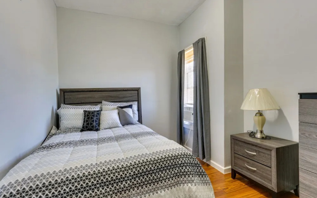 photo 3 of Sleek Newark Vacation Rental 12 Mi to Nyc!
