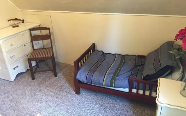 photo 3 of Sleep 6 - 8 in Tahoe Park! Great Value & Location!