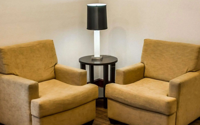 photo 2 of Sleep Inn & Suites Pineville - Alexandria
