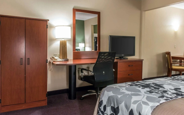photo 3 of Sleep Inn & Suites of Lancaster County