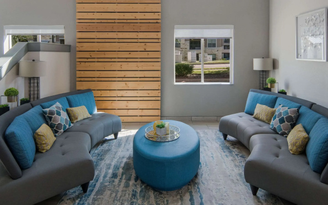 photo 5 of Quality Inn & Suites Roanoke - Fort Worth North