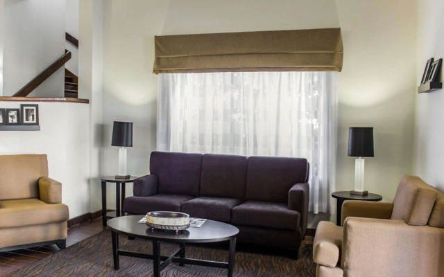 photo 4 of Sleep Inn & Suites Spring Lake - Fayetteville near Fort Bragg