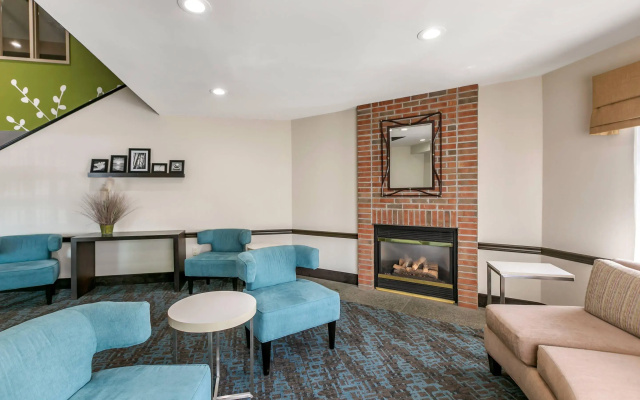 photo 3 of Sleep Inn Allentown - Fogelsville