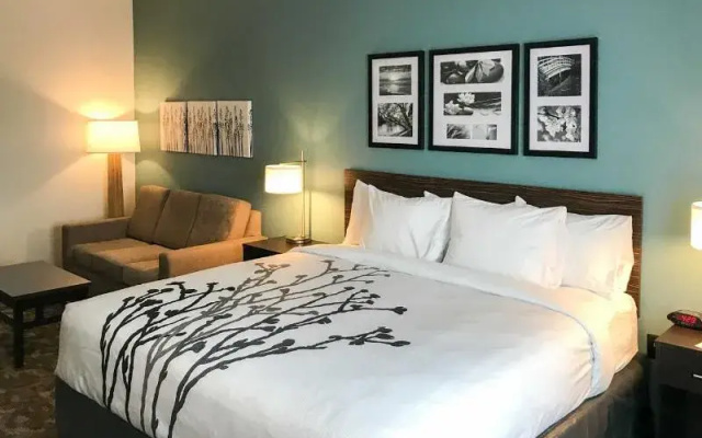 photo 3 of Sleep Inn & Suites New Hampton