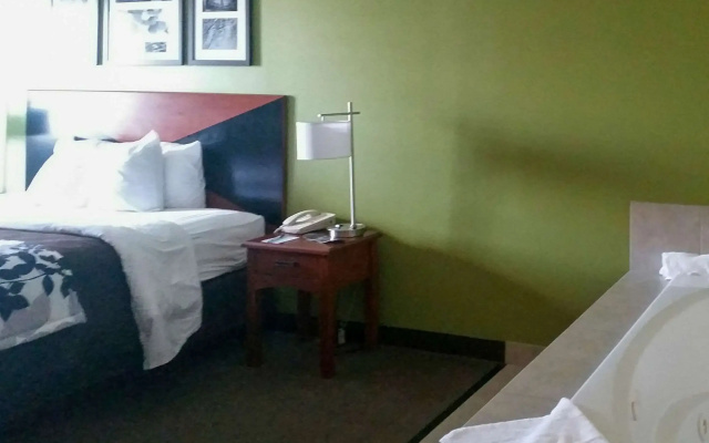 photo 5 of Sleep Inn & Suites Pleasant Hill - Des Moines
